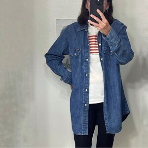 Vintage 1960's Tuf Nut Blue Denim Western Shirt Pearl Snaps Small